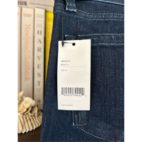 NWT J Brand Selena Mid Rise Cropped Bootcut Jeans In Reality Wash Size 24 - Picture 5 of 7